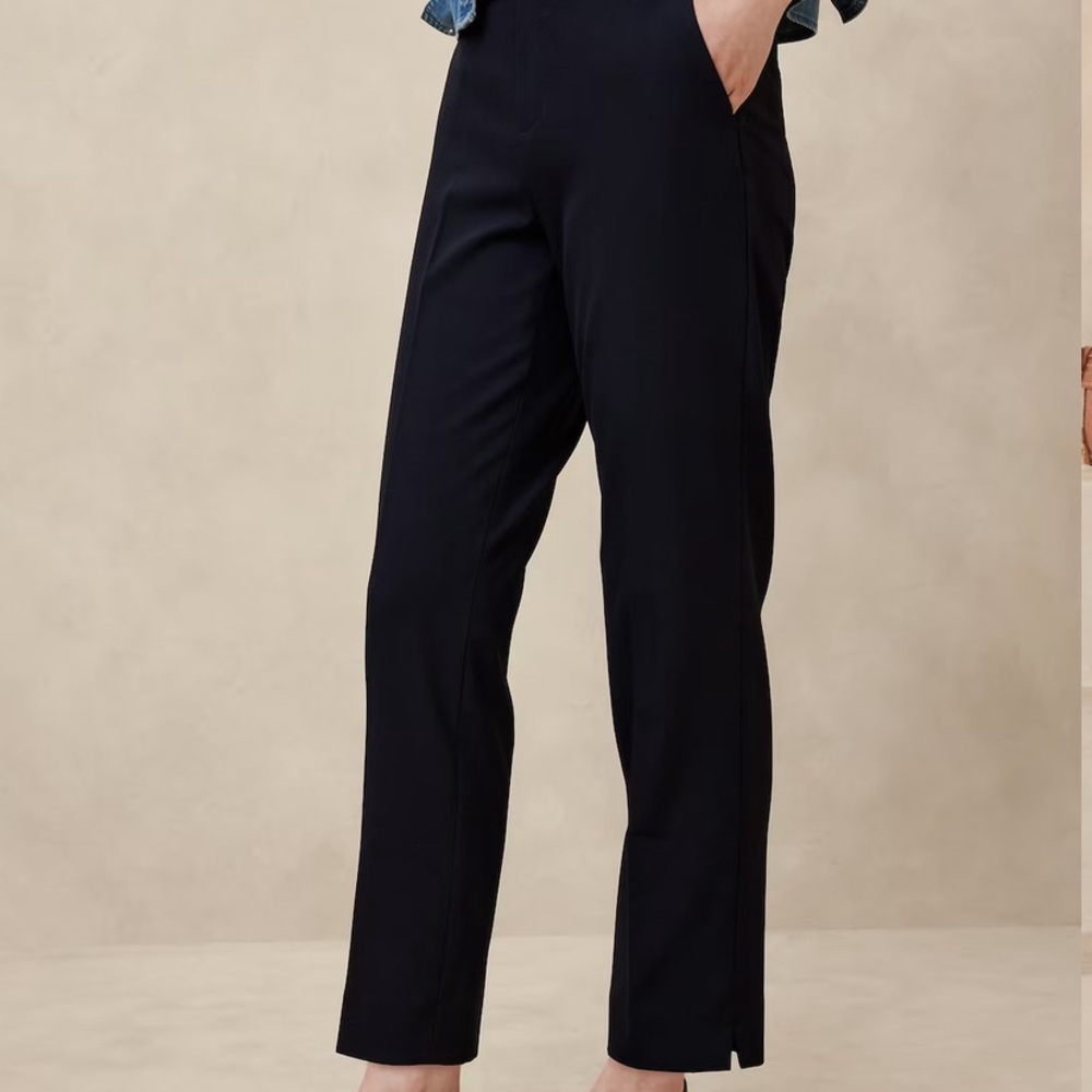 NWT Banana Republic Factory Hayden Petite Tapered pants
